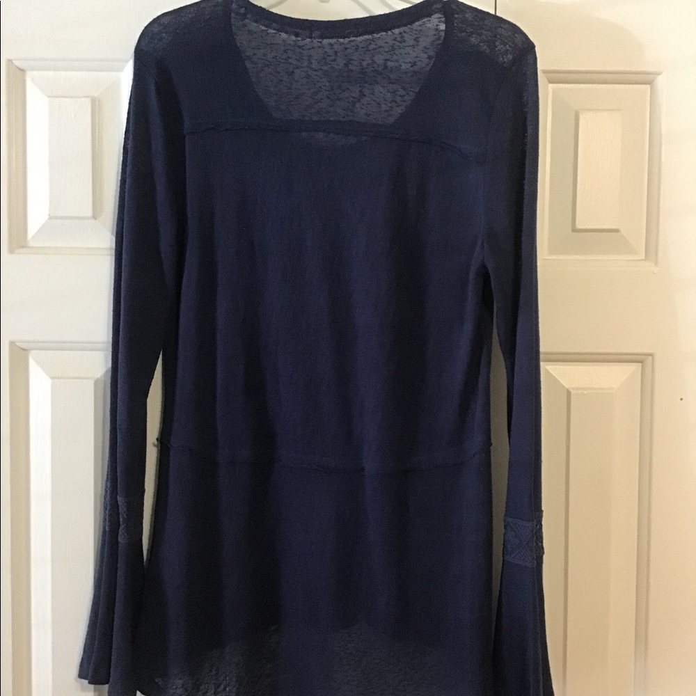 Maurices top